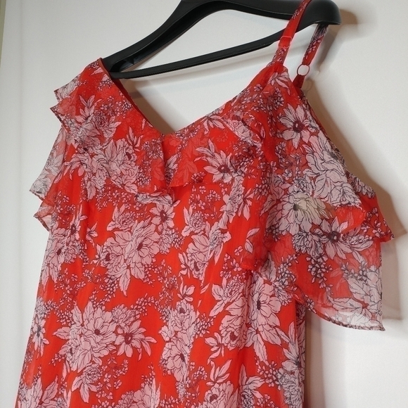 Vince Camuto Boudoir Botanical Ruffle Dress - Picture 8 of 11